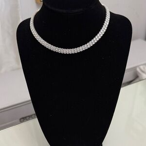 Elegant Silver Necklace